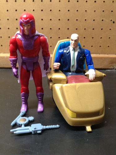 Toy Biz Marvel X-Men Action Figure Lot 1990's Wolverine Cyclops Magneto Beast - Picture 3 of 12