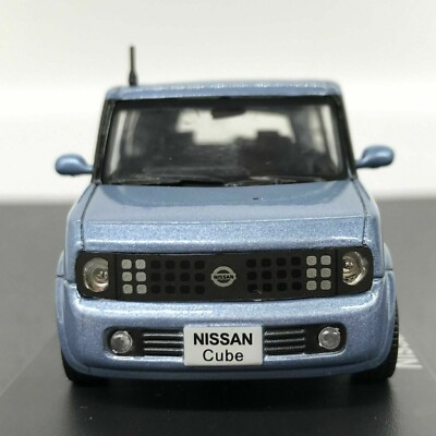 NISSAN cube ミニカー ディスプレイモデル Mini Car Nissan Cube 2003 Blue 1/43 Scale Box Display Diecast Vol