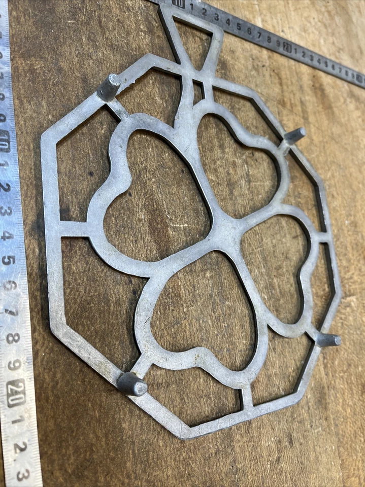 N. 6 Dessous repose plat aluminium outil cuisine ustensile décor vintage - Photo 3/4