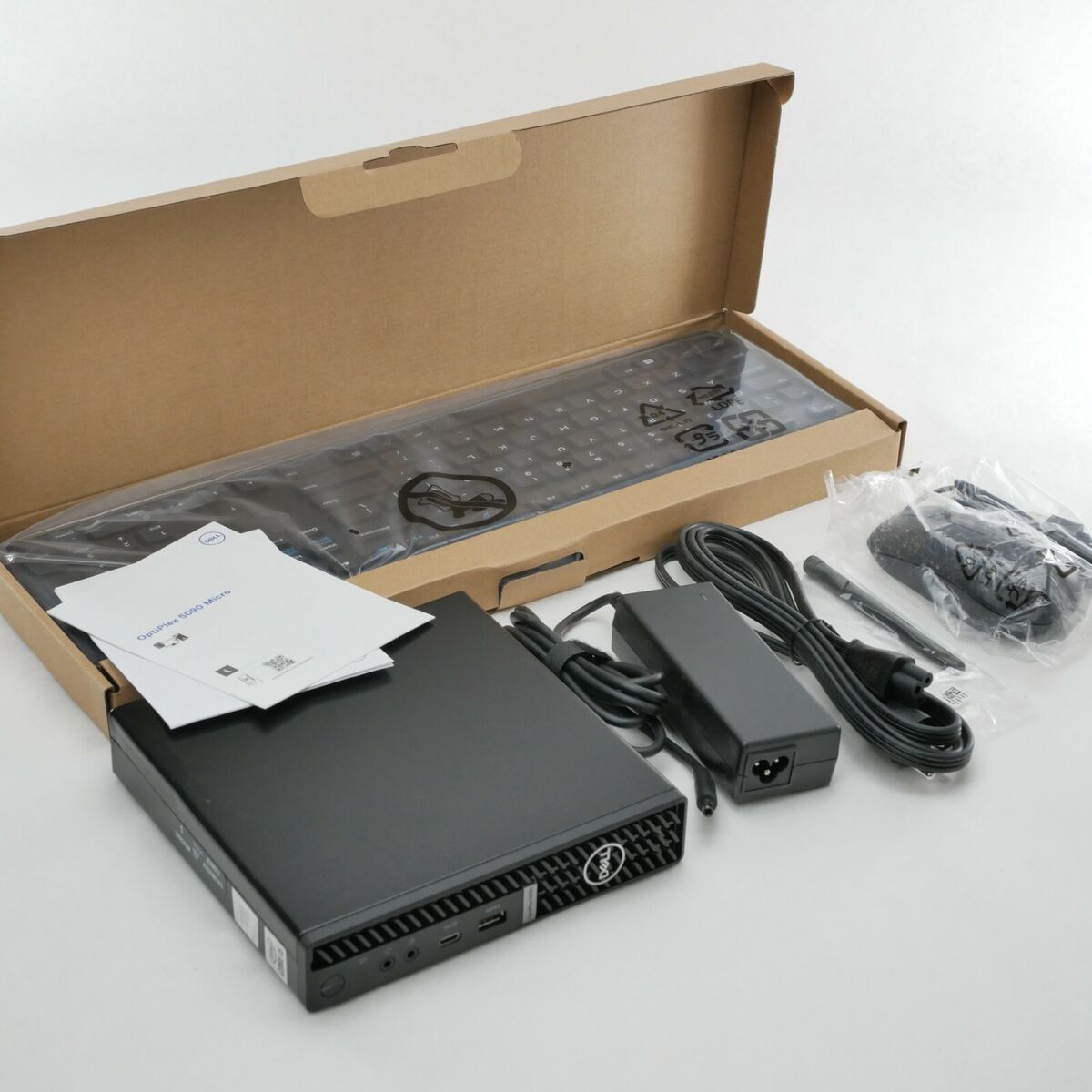 Dell Optiplex 5090 Micro Core i5-10500T 2.3GHz 8GB 256GB SSD Dell Optiplex 5090 Micro Core i5-10500T 2.3GHz 8GB 256GB SSD