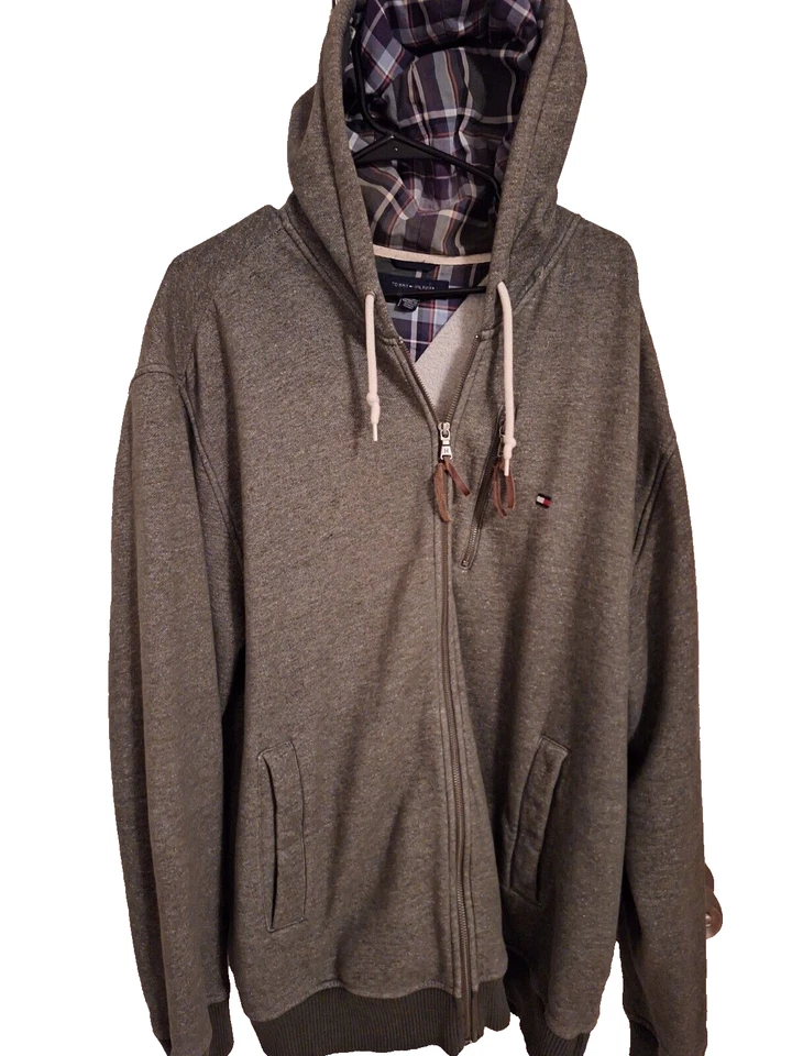 Tommy Hilfiger Men’s 2XL Solid Gray Full Zip Fleece Hooded NWT - Image 3 of 4