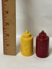 Ketchup Salt  Mustard Pepper Shakers set Picnic BBQ NEW
