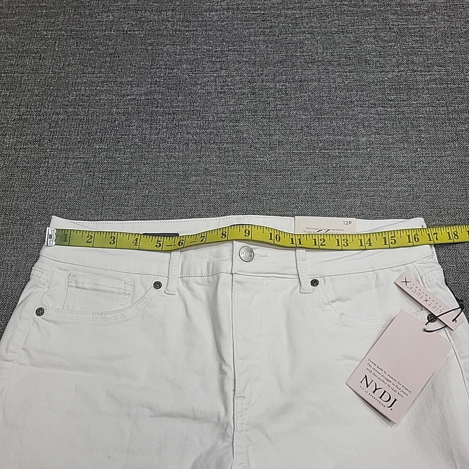 NYDJ Womens Ella Shorts Petite Size 12P White Lift Tuck Button Zip Fly w Pockets - Image 2 of 4