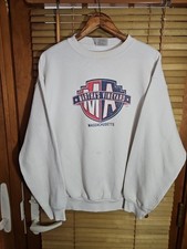 Distressed Vintage 90s Martha's Vineyard Crewneck Sweatshirt Massachusetts Men L