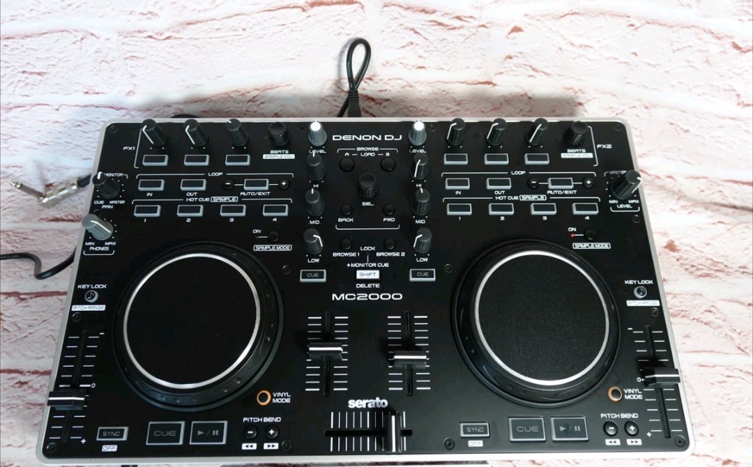 Denon MC2000 DJ Serato USB DJ Controller Dual Deck