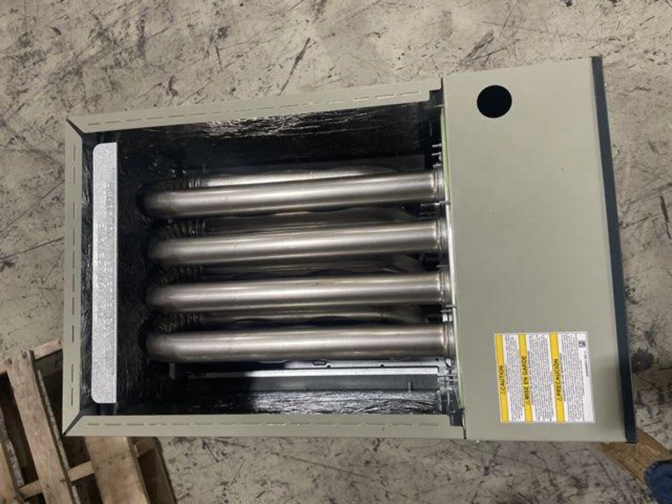 American Standard S9B1B080D4PSAA 80,000 Btu DownflowGas Furnace 92.1% 1794 Cfm - Image 3 of 4