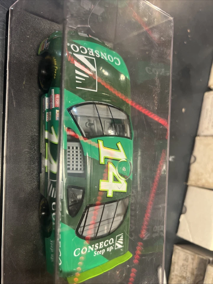 ERTL 2000 MIKE BLISS #14 PONTIAC GRAND PRIX CONSECO NASCAR 1:18 - Image 2 of 4
