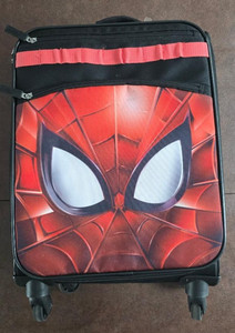 Spiderman luggage carry on bag 21 1/4 x 13 1/2