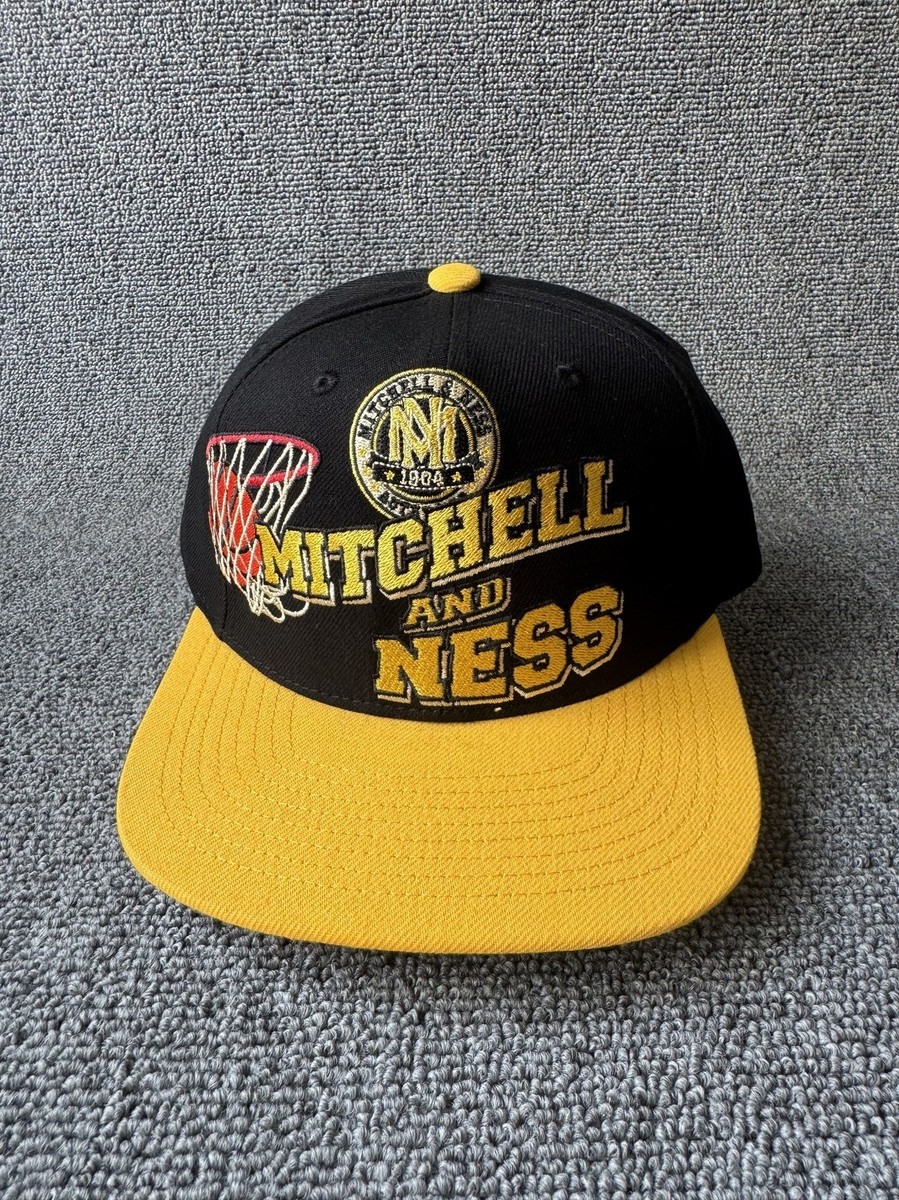 Mitchell & Ness Basketball Flat Brim Snapback Black Yellow One Size Retro
