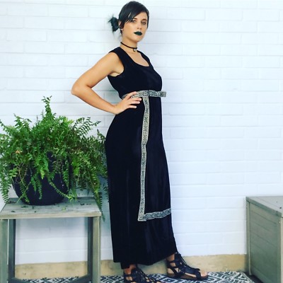Vintage 1970s Dress XS/S Black Velvet Empire Waist Goth Rennaisance Fair Gown | eBay Vintage 1970s Dress XS/S Black Velvet Empire Waist Goth Rennaisance Fair Gown | eBay