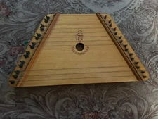 Vtg Nepeneno4ka 15 String Music Maker Lap Harp 
