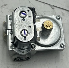 While Rodgers Water Heater Gas Valve 161109 12 VDC 25M16V-780