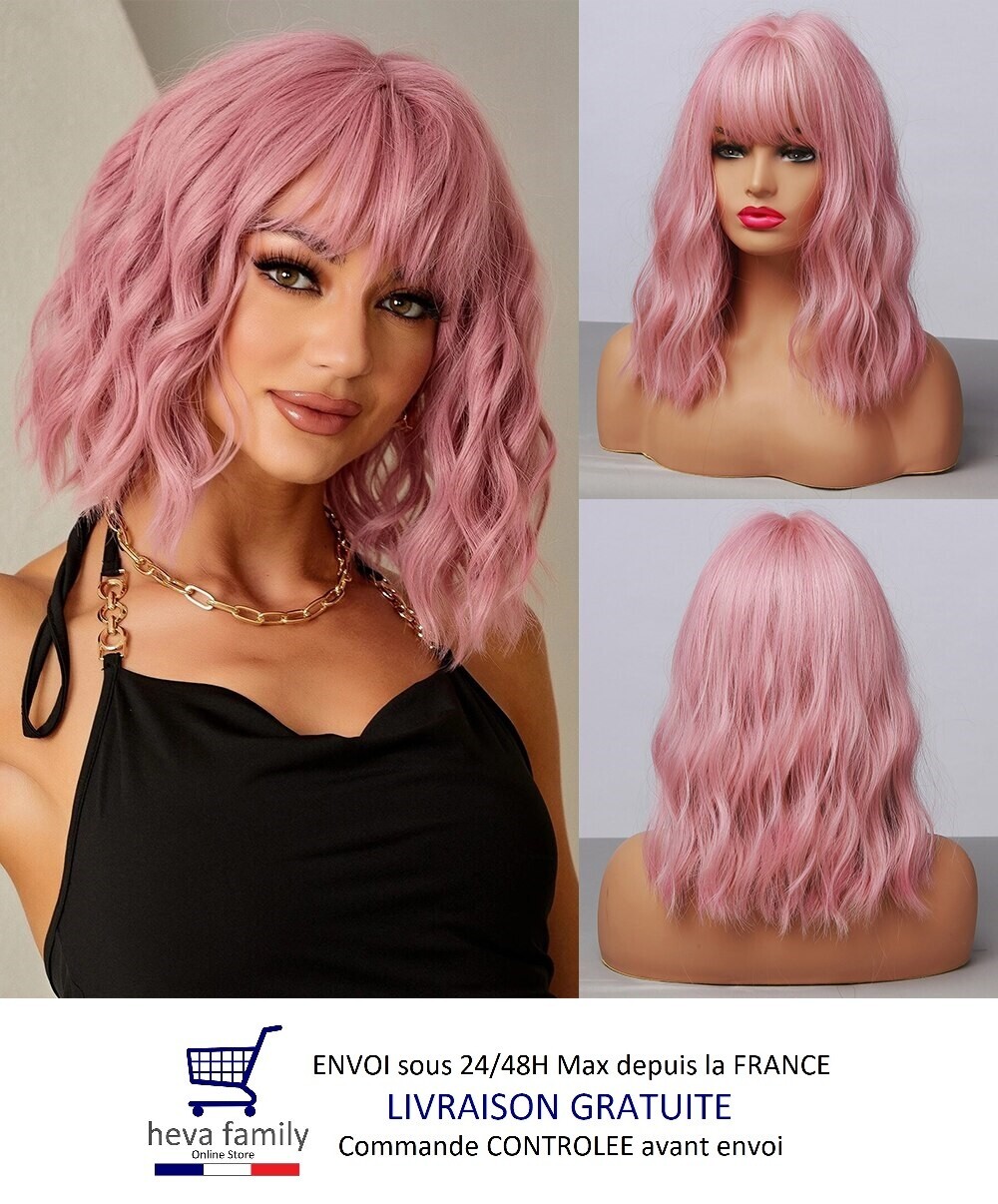 Perruque rose courte ondulée à frange effet naturel bonnet ajustable respirant