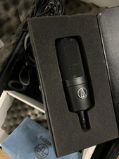 Audio Technica At4033a Studio Condenser Microphone