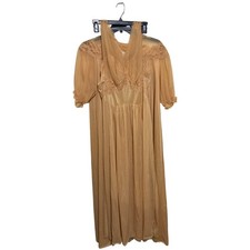 Vintage Vanity Fair Slip Dress and Robe 38