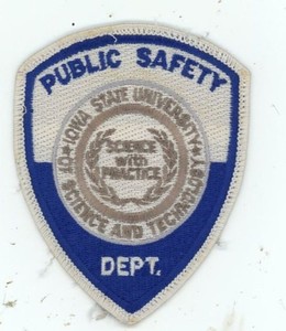 IOWA IA STATE UNIVERSITY PUBLIC SAFETY NICE SHOULDER PATCH POLICE SHERIFF