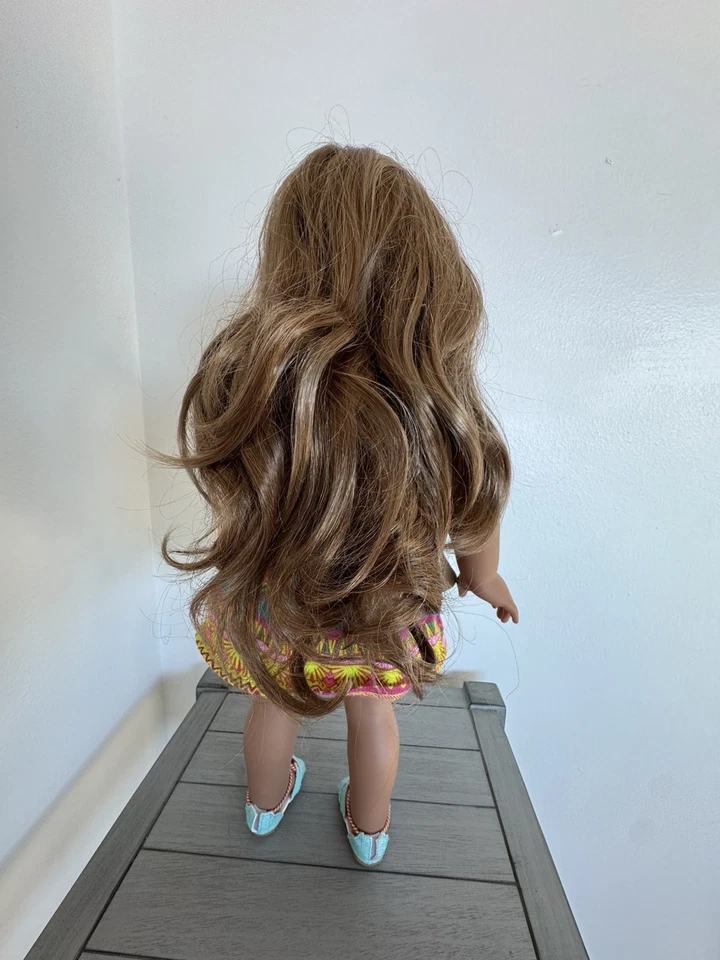 American Girl Lea Clark Retired Goty 2016 18” Doll w/ Original Outfit, Box, Book - Image 4 of 4