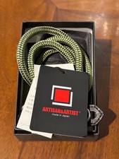 Artisan&Artist ACAM 301N KK Kamerariemen /-kordel aus Echter Seide oliv handmade
