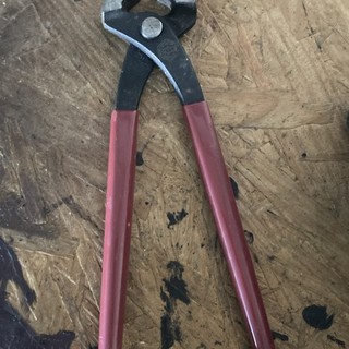 10 in End Cutting Pliers/Nippers Cushion Grip Steel/Plastic Red/Black NP11