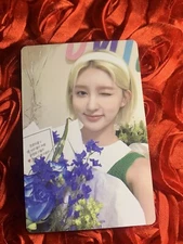 GAEUL IVE Nature Edition Kpop Girl Photo Card Purple Flowers