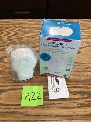 GoControl PD300EMZ5-1 Smart Plug-In for Lamps 093863140754 🔵