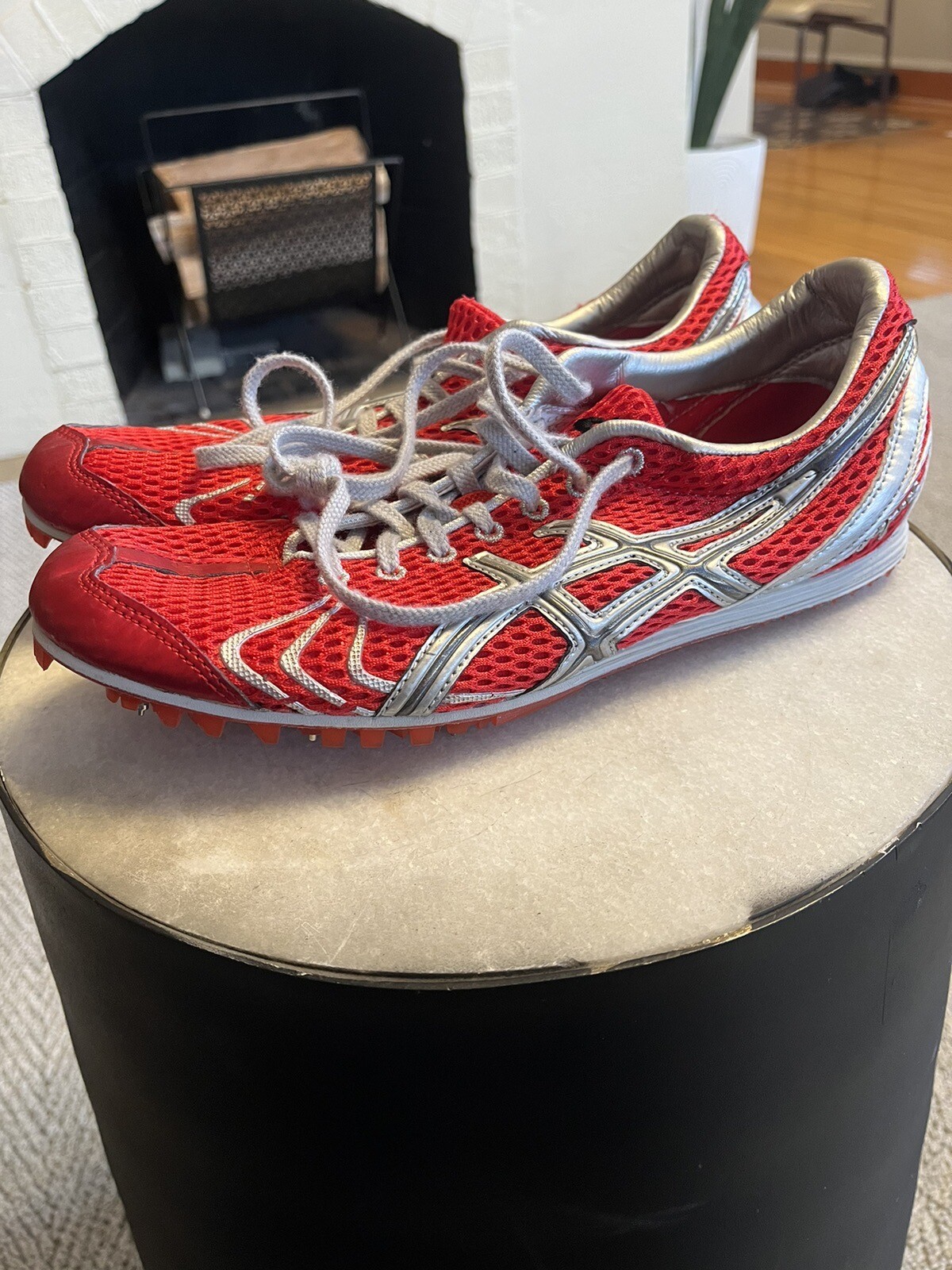 ASICS Men’s Japan Thunder Track And Field Spikes Red/Silver Size 9