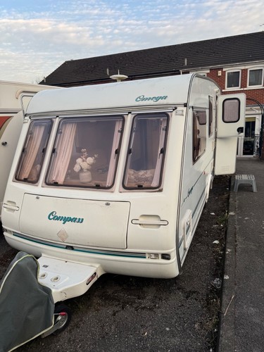 5 berth touring caravans used - Picture 7 of 20