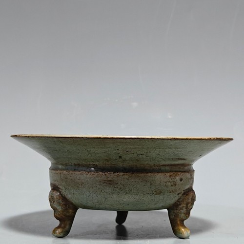 7.5" song dynasty official kiln ru Porcelain Ice crack three foot Incense Burner - Picture 8 of 9