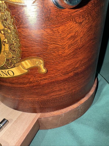 Humidificador publicitario de cigarros Perdomo Habano Sonor Drum 40 - Imagen 4 de 14