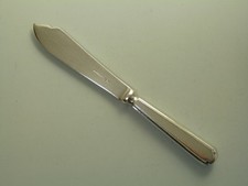 WALKER & HALL Cutlery - ST JAMES Pattern - Fish Knife / Knives - 8 3/8"