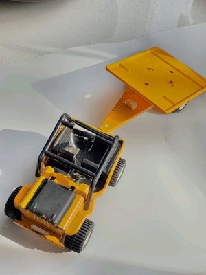 Oldtimer Tonka Bone Bruzzer Jeep + Anhänger 70er Jahre gelb