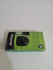 Vintage Fujifilm QuickSnap Outdoor 35mm Disposable Camera 27 Exposures Green...