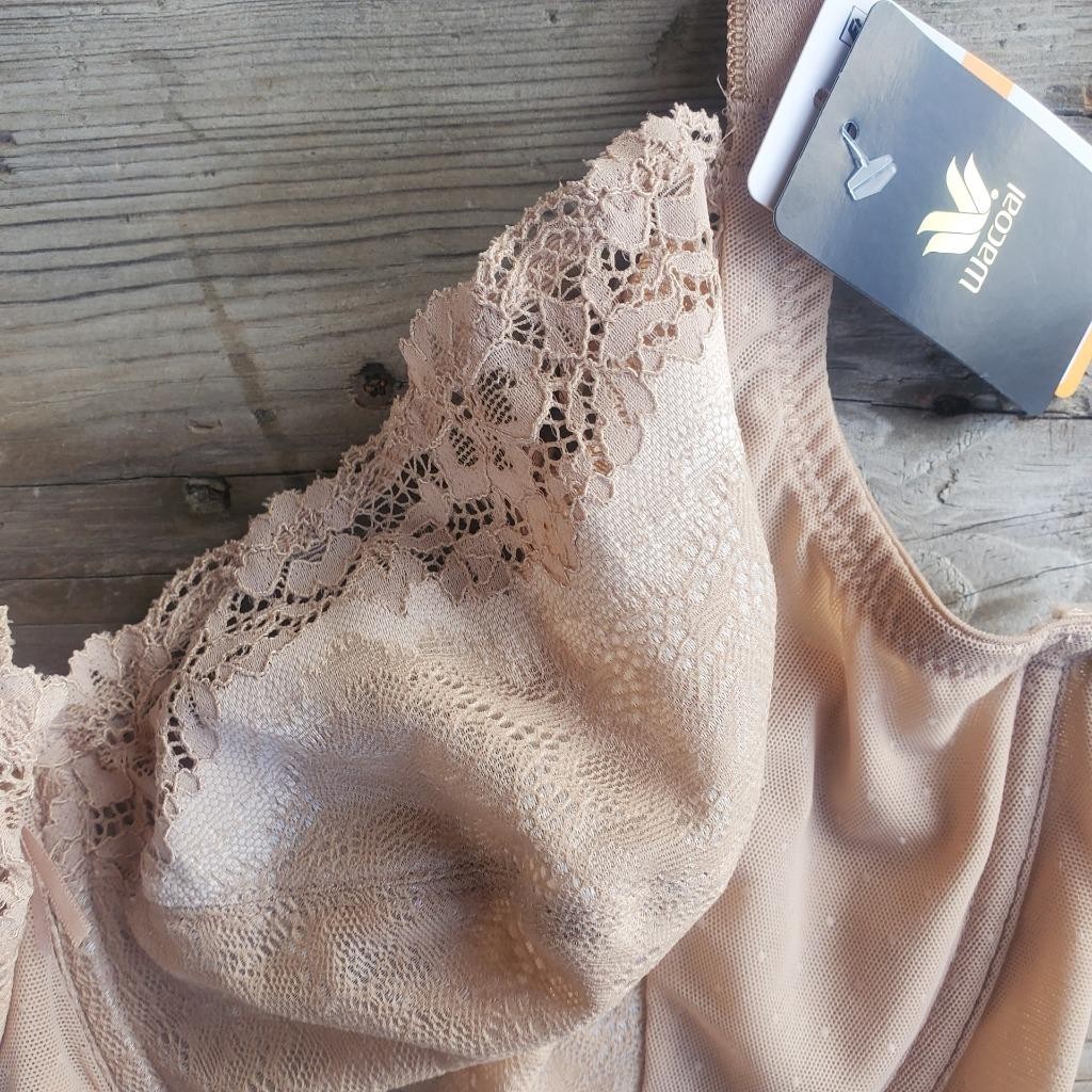 40DD WACOAL 855290 Basic Benefits Full Figure Sof… - image 2