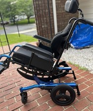 Ki Mobility Tilt Wheelchair Reclining 18x20 Large Seat. Used only 1 week