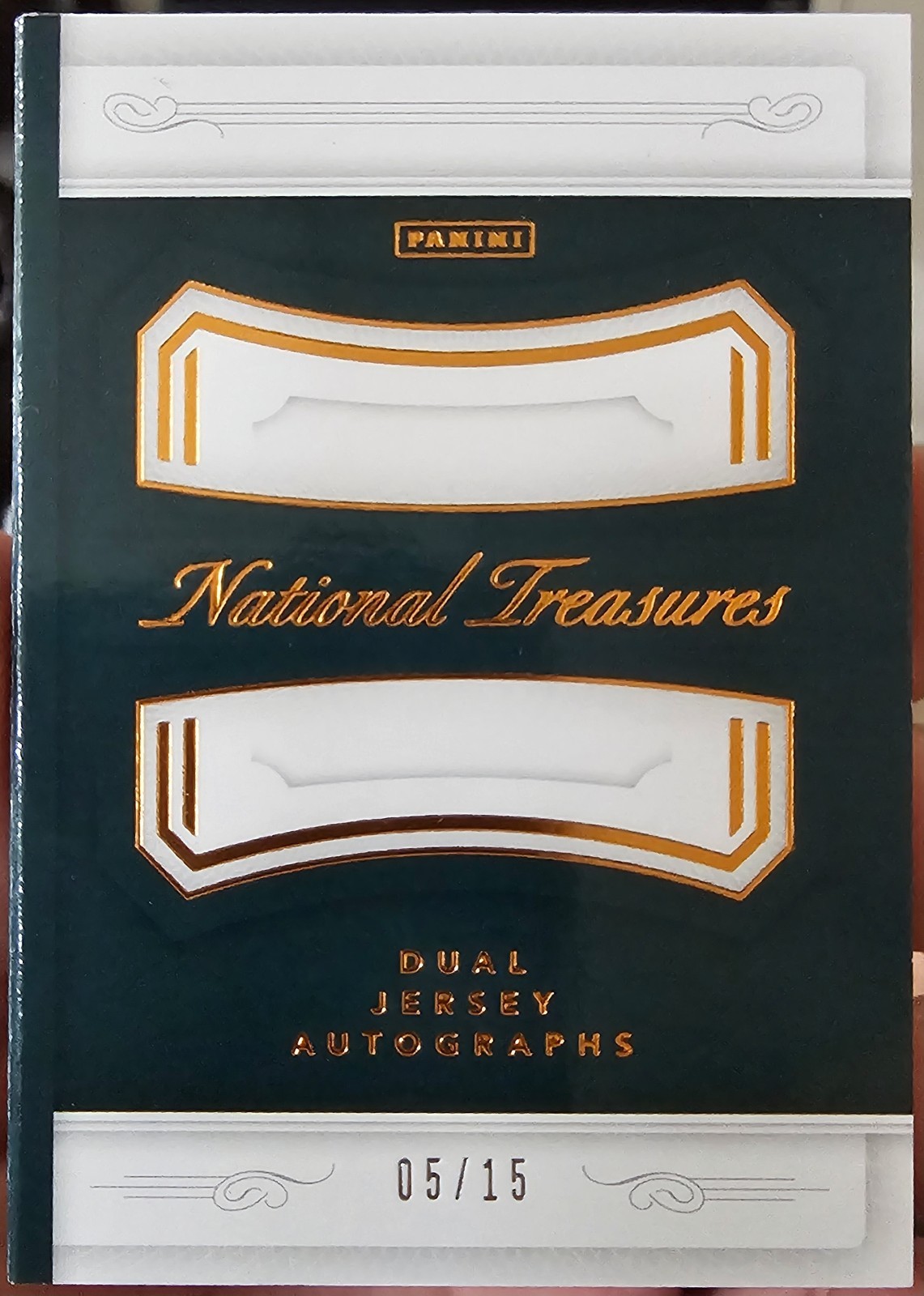 2018 National Treasures Robin van Persie, Wesley Sneijder Dual Jersey Auto /15 view 2