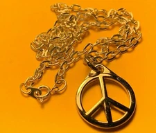 PEACE SIGN VINTAGE 1970's HIPPIE LOVE METAL 18" SILVER COLORED NECKLACE NOS N/M