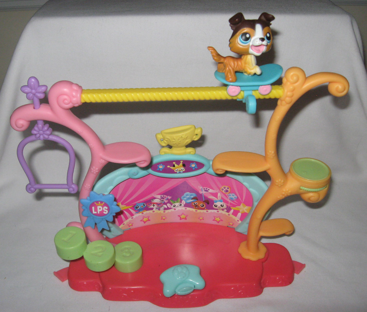 littlest pet shop circus