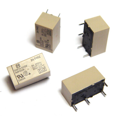 4x Matsushita Relais DSP1a-DC5V, 5V DC Spule, 250V / 8A Kontakt, Printrelais