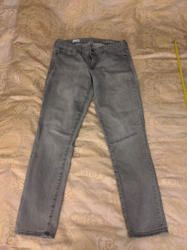 Gap 1969 Skinny Jeans, Grey, 31 W X 31 L, Perfect Condition