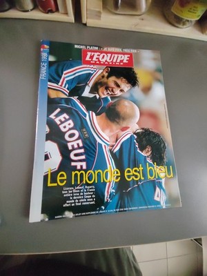 Das Team Sonderausgabe Frankreich 98 Le Monde Est Bleu 18. Juli 1998