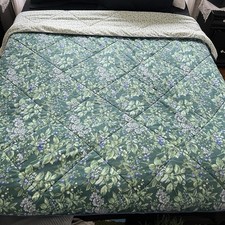 Vintage LAURA ASHLEY BRAMBLE BERRY Full Double Reversible Comforter Quilt