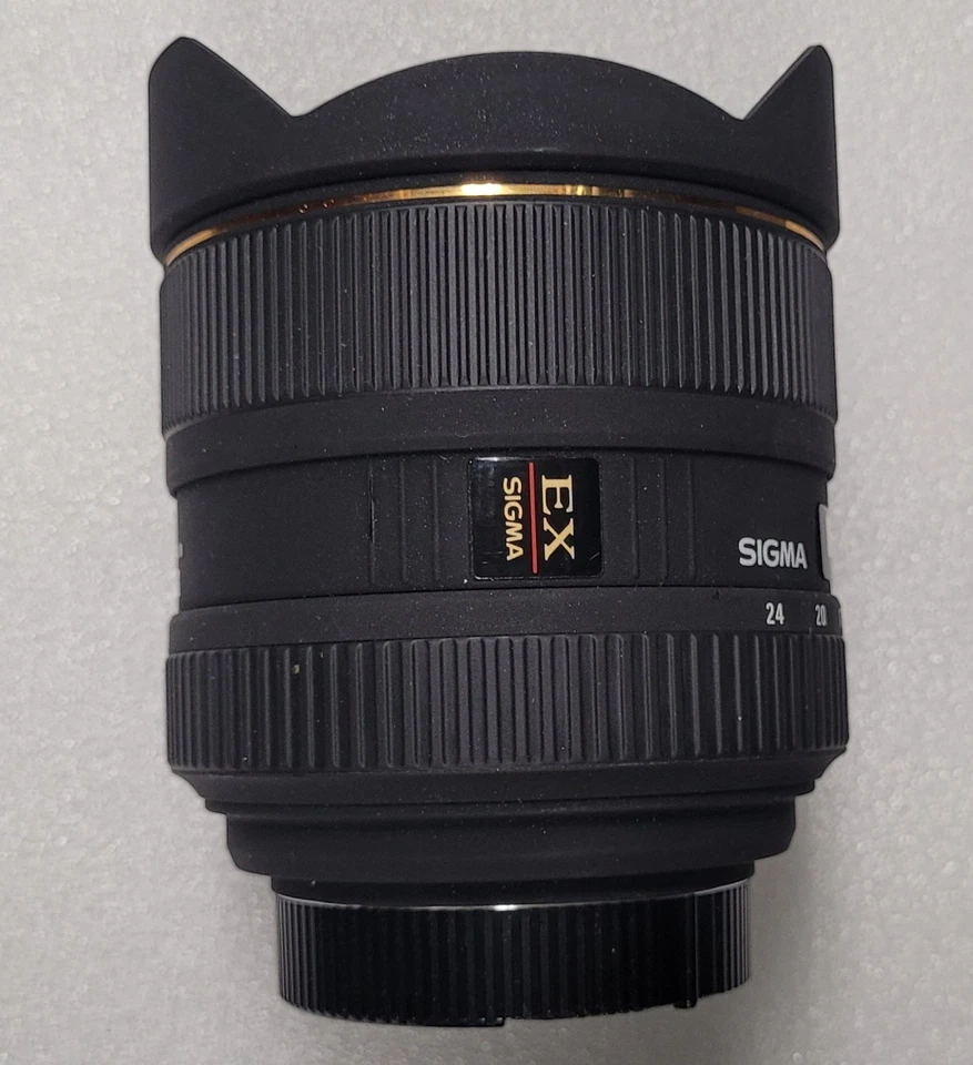 Sigma EX 12-24mm Ultrawide Lens F/4.5-5.6 D DG HSM for Nikon F Excellent! - Image 4 of 4