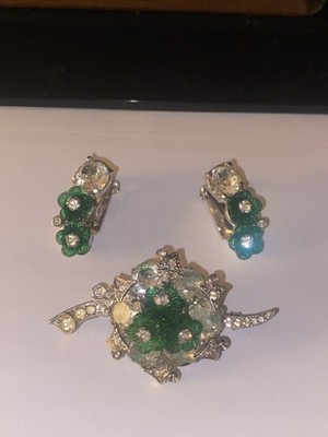 Vintage  Eisenberg Ice Clear & Emerald Green Bouquet Brooch & clip earrings