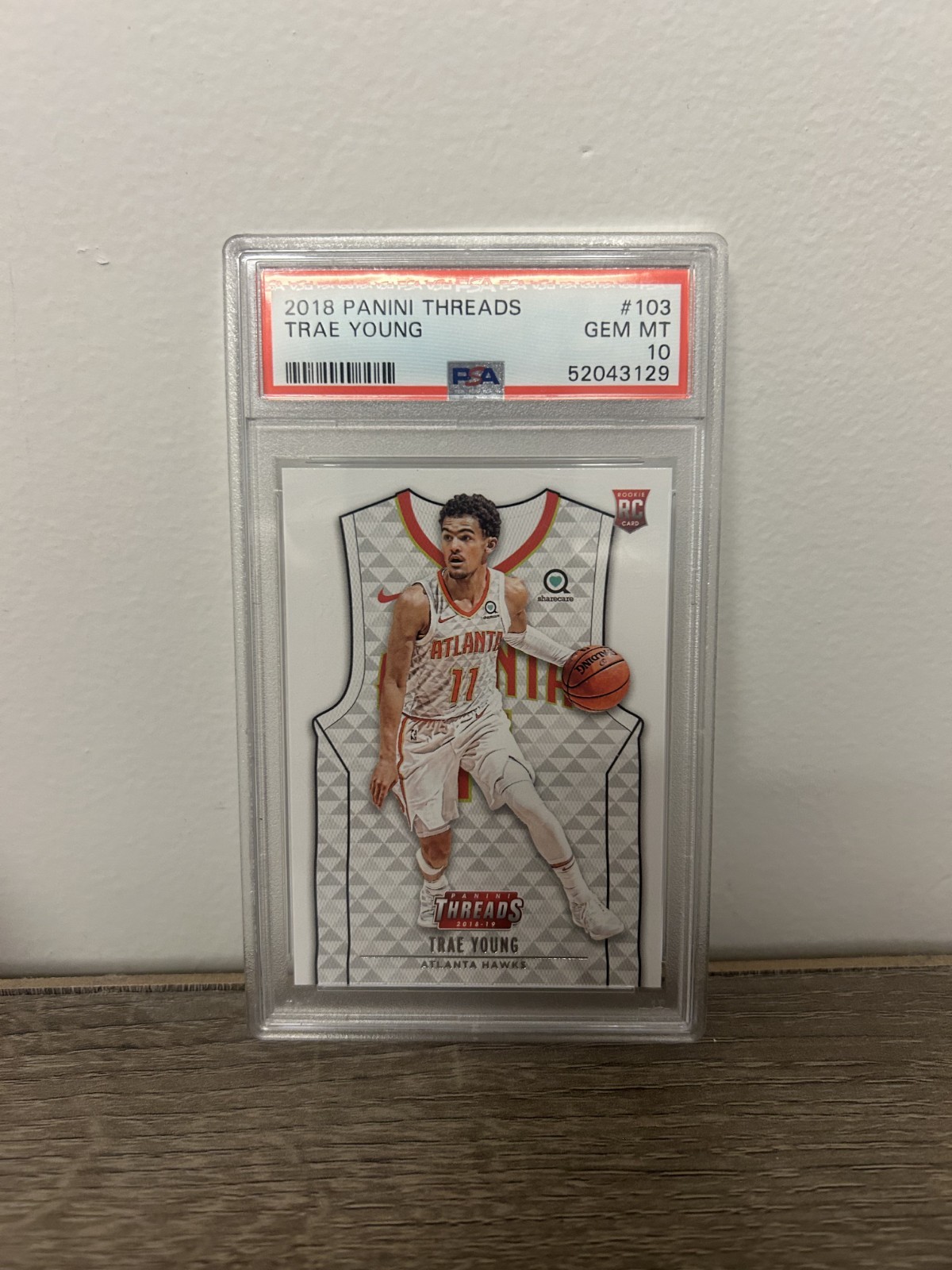 2018-19 Panini Threads - Rookies Association Trae Young PSA 10 #103 (RC)