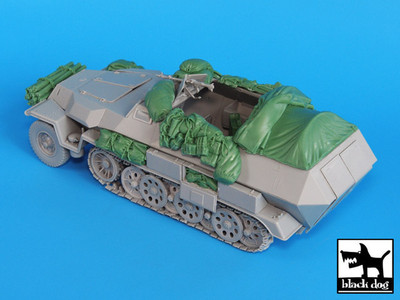 Black Dog 1/35 Sd.Kfz.251 Ausf.C Half-track Stowage Accessories (Dragon) T35018