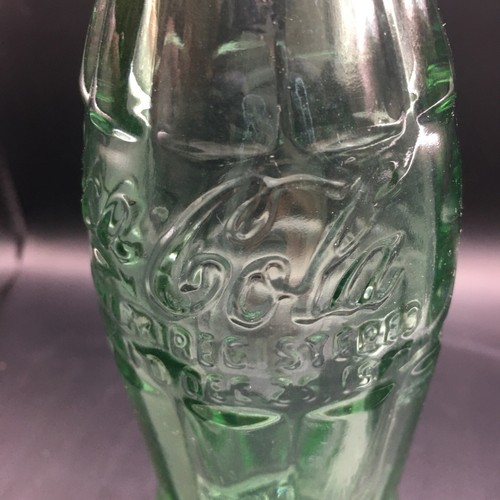 Coca Cola Bottle Dec 25 1923 Hobble Skirt Farmington ME 6 Fl Oz Christmas Green - Picture 6 of 10