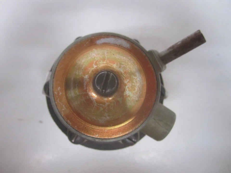 Восстановленный топливный насос транспортер 60-65 Volkswagen Beetle Karmann Ghia 1070 - Изображение 3 из 4