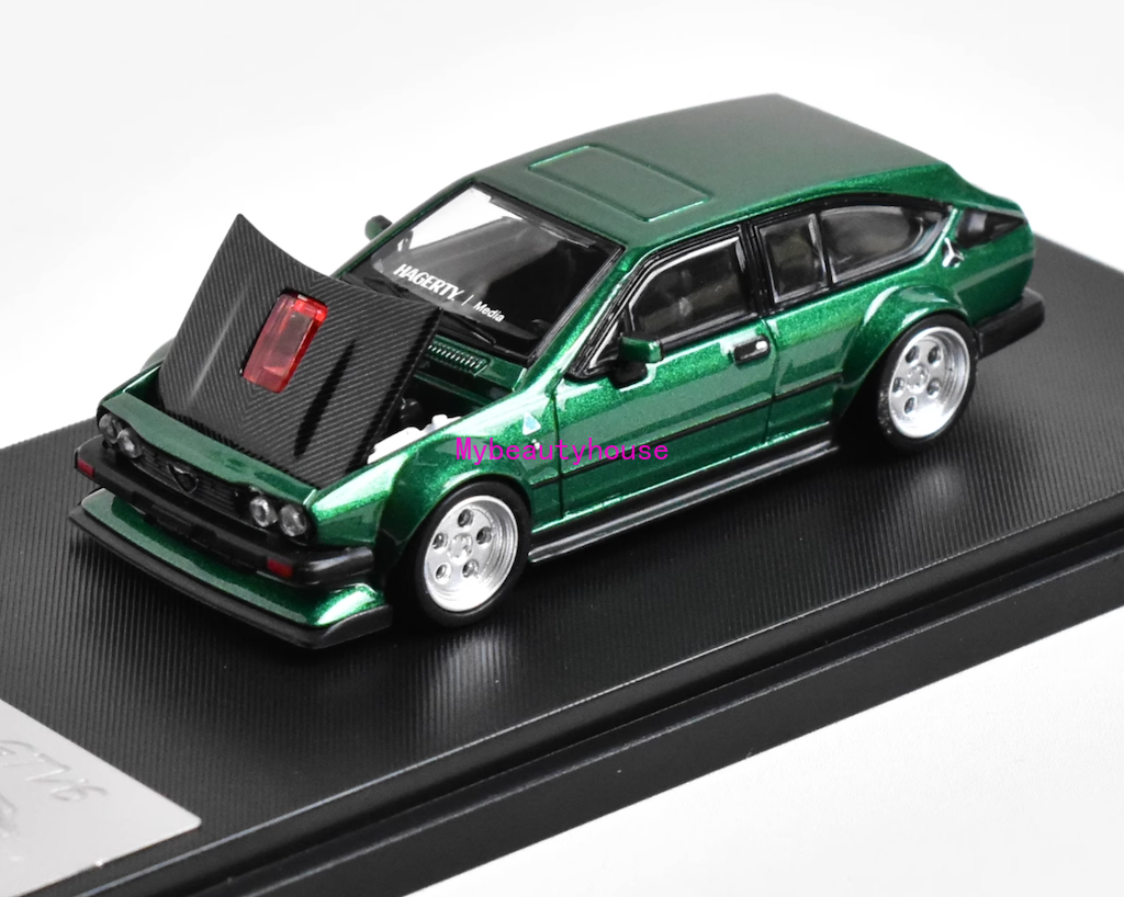 RM 1:64 Green GTV6 Widebody Hatchback Sports Model Diecast Metal Car