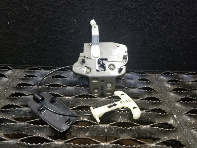 Nissan 350Z Trunk Latch : [HOW-TO] Hatch Rattle Fix – MKXXKX