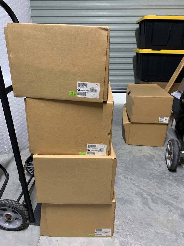 AVOCENT PM3000 PDU 1 PHASE 16A - PM3009H-001 - Image 3 of 4